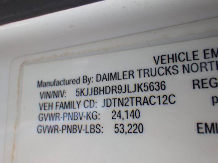 2018-western-star-5700xe-image-12