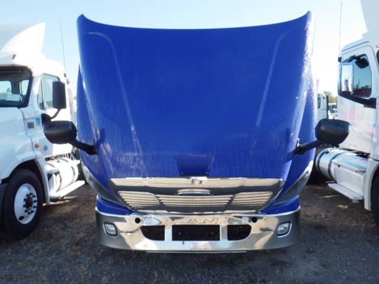 2019-freightliner-cascadia-125-image-14