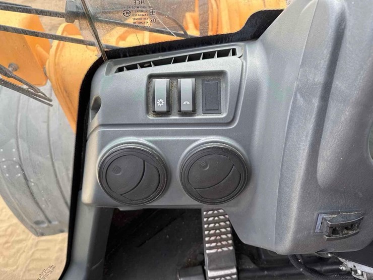 hyundai-hl760-9a-image-28