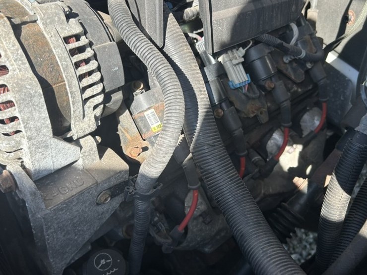 2008-chevrolet-silverado-3500-image-38