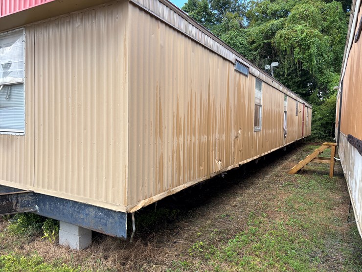 #203-•-magnolia-mobile-home-image-3