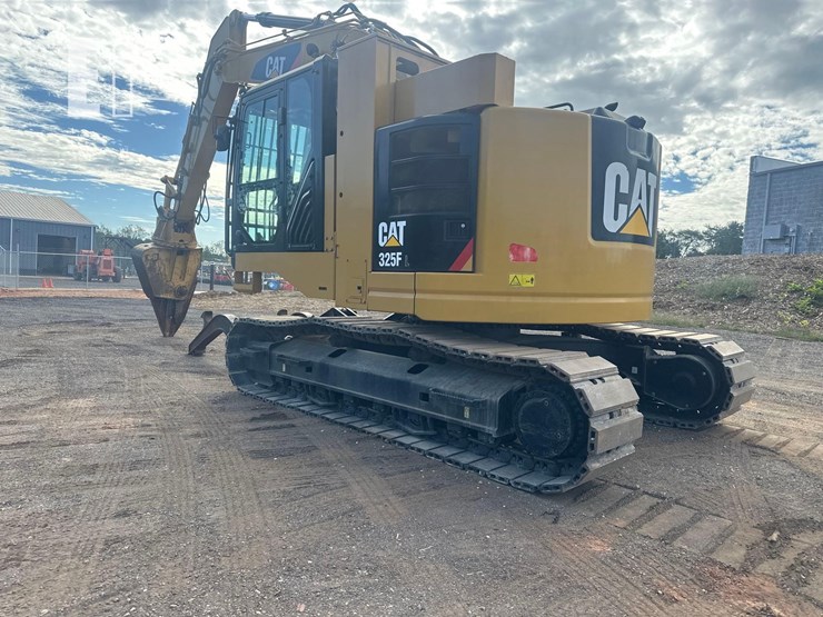 2018-caterpillar-325flcr-image-10
