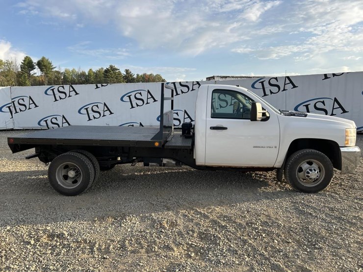 2008-chevrolet-silverado-3500-image-6