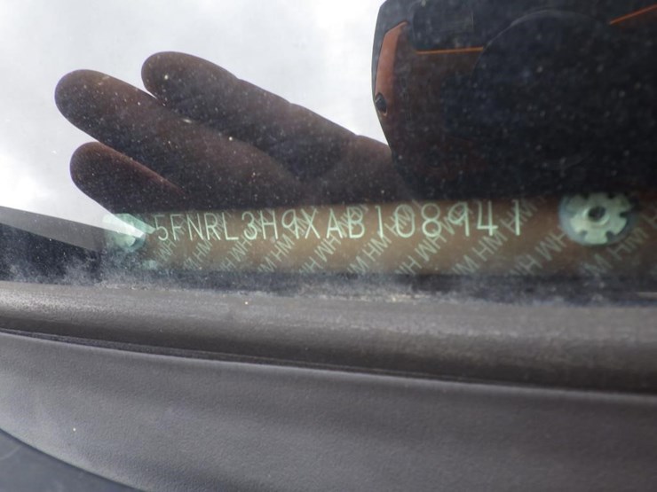 2010-honda-odyssey-image-17