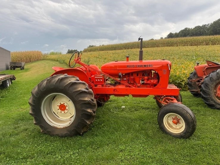 allis-chalmers-wd45-tractor-image-1