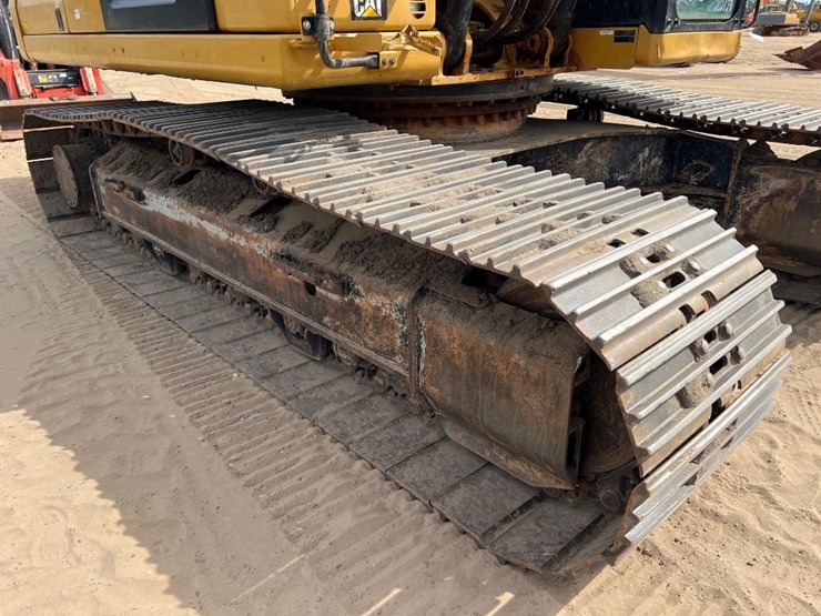 caterpillar-336-image-13