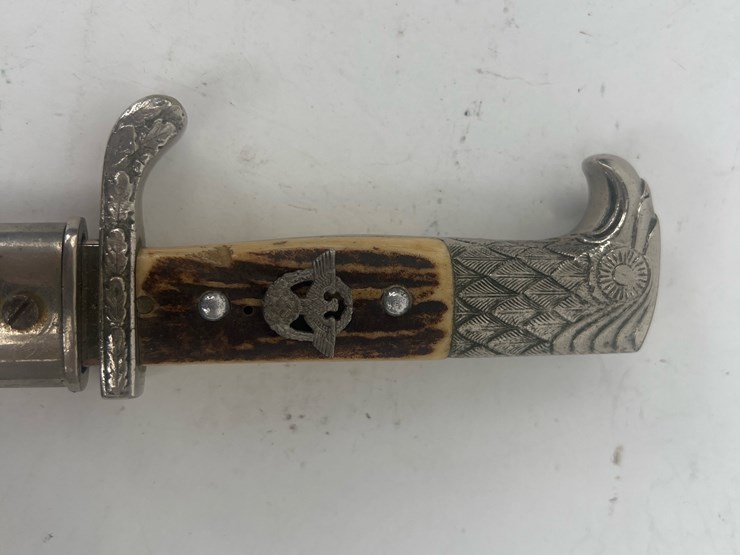 #84-•-#4277-•-wwii-german-police-dress-bayonet-with-stag-grip-13"-blade-and-17"-overall-length-image-8
