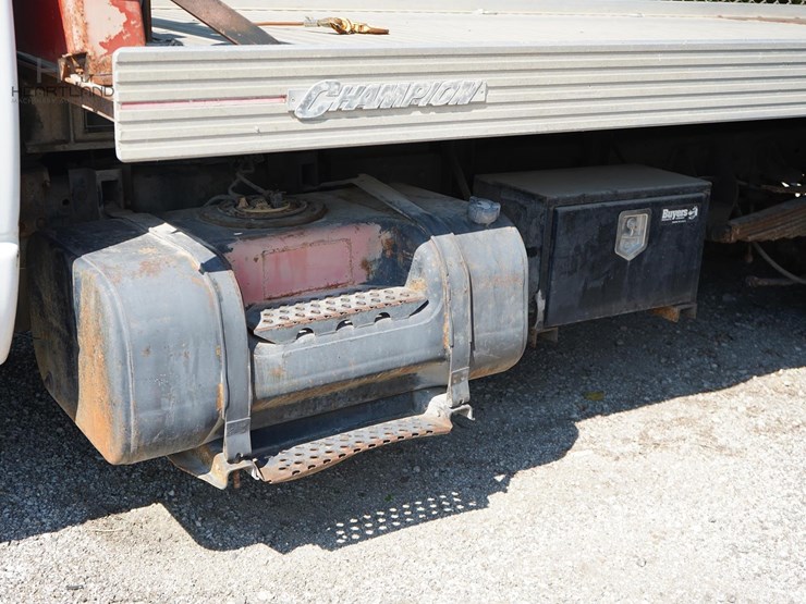 2008-dodge-ram-5500-image-18