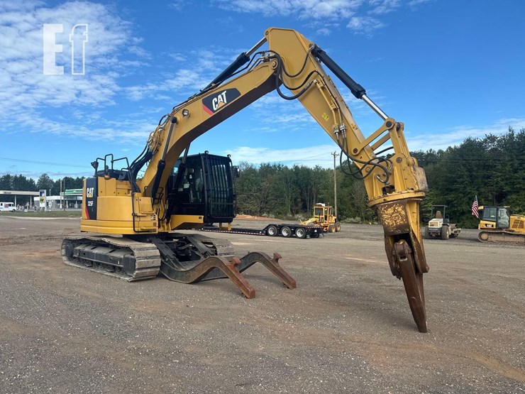 2018-caterpillar-325flcr-image-4