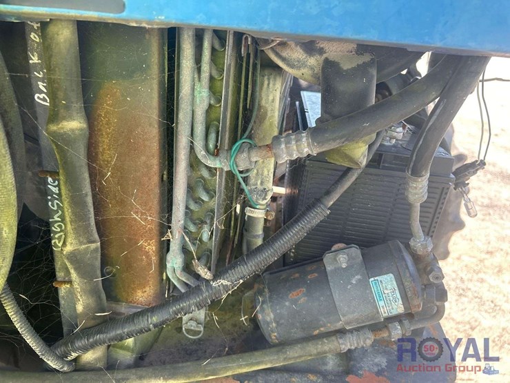new-holland-7500-image-17