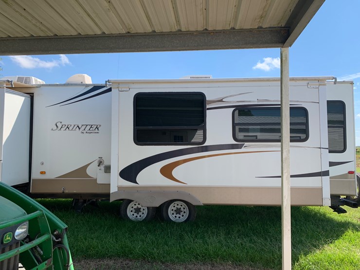 #107-•-2008-keystone-sprinter-rv-image-3