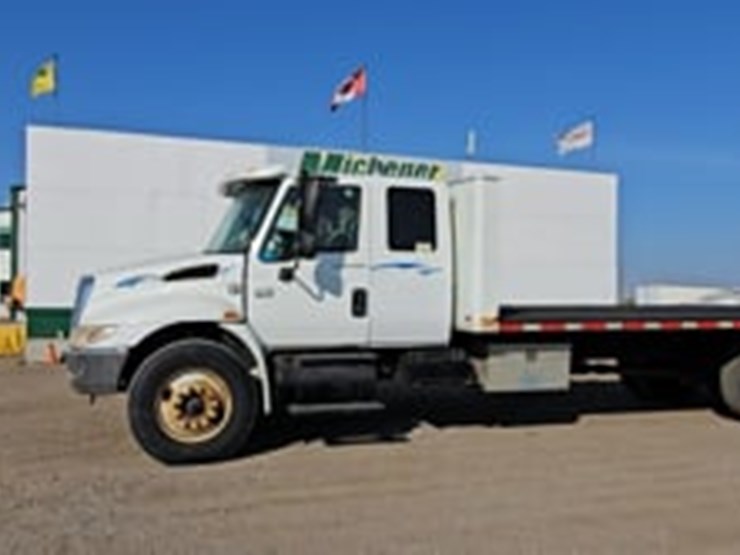 2007-international-durastar-4300-image-5