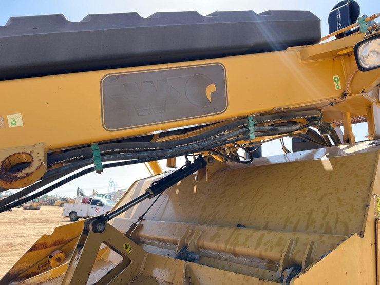 2015-caterpillar-rm-300-image-24