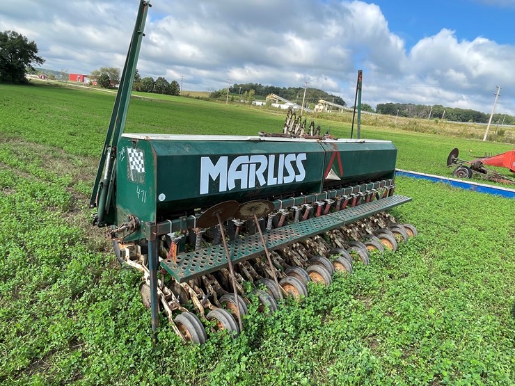 #5022-•-marliss-13'-grain-drill-image-6
