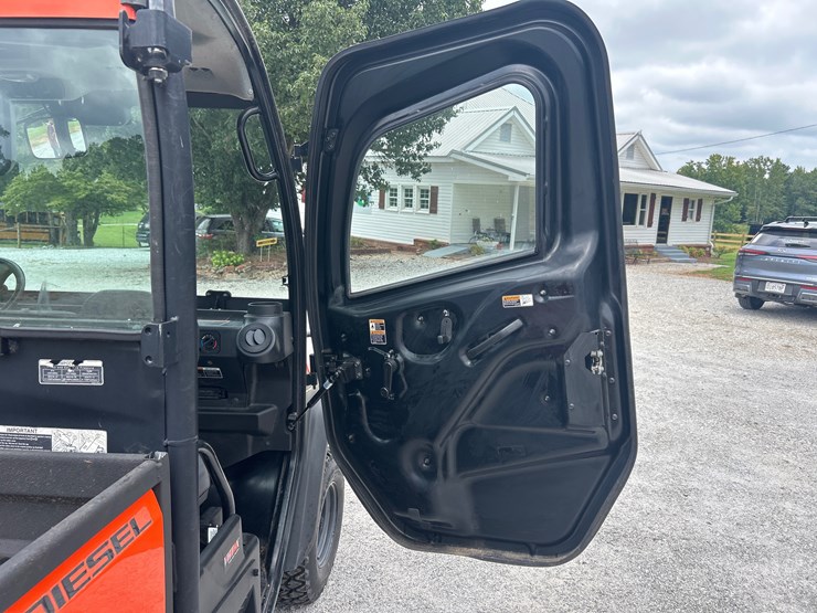 kubota-rtv-x1100c-image-17