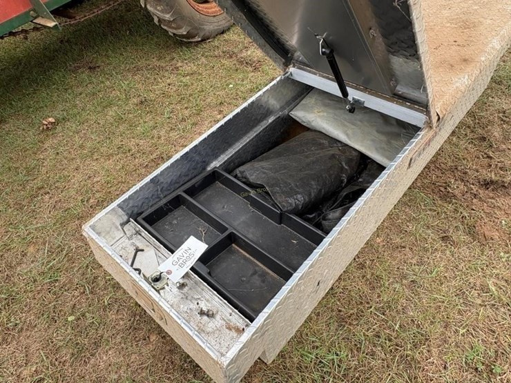 delta-truck-tool-box-image-2