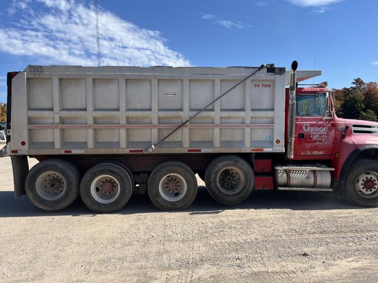 ford-ltls9000-image-17