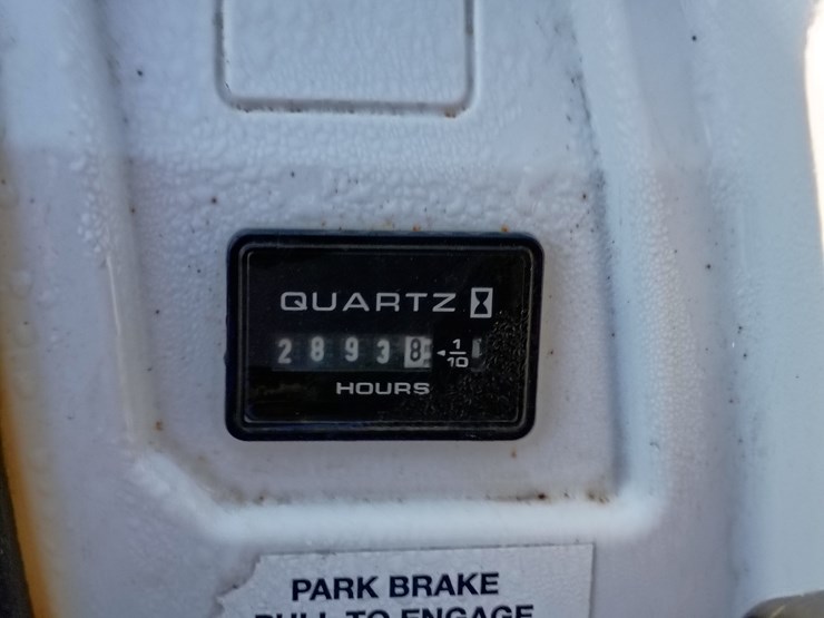 2013-bobcat-3400-image-36