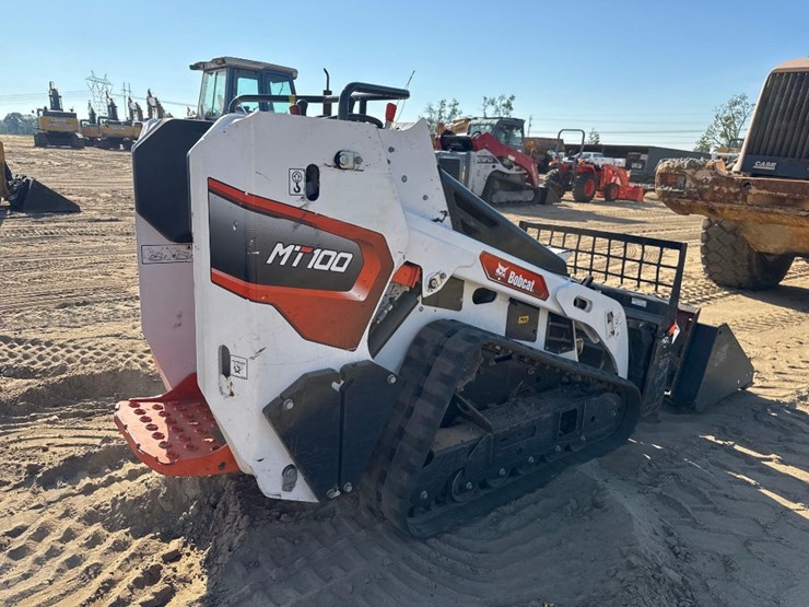 2023-bobcat-mt100-image-6