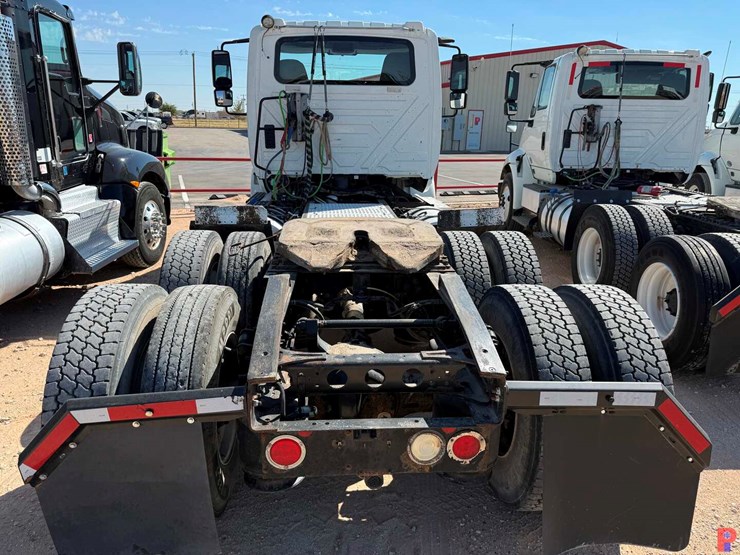 2018-international-transtar-8600-image-3
