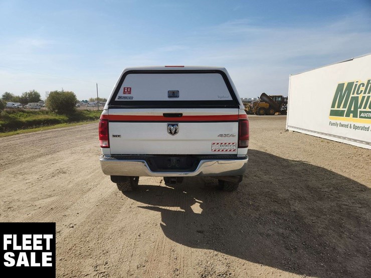 2013-ram-2500-slt-image-4