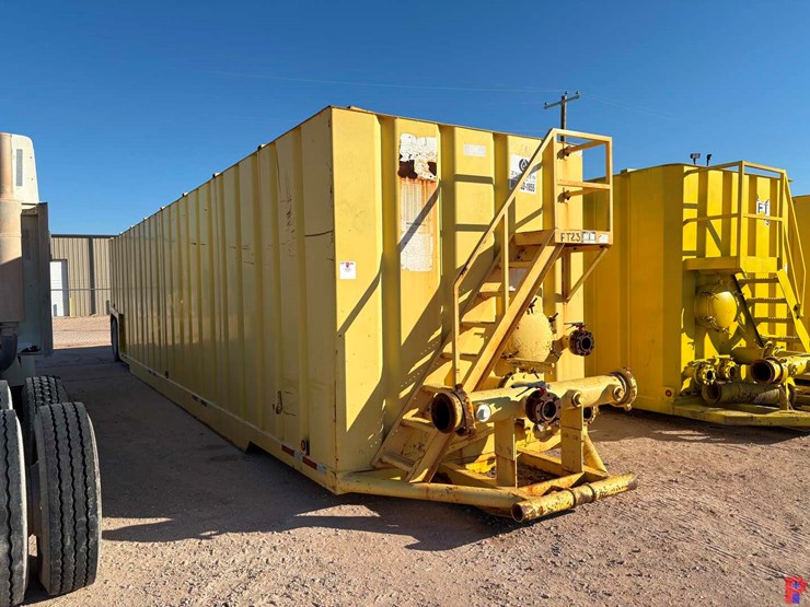 2011-troxell-42'-x-image-3
