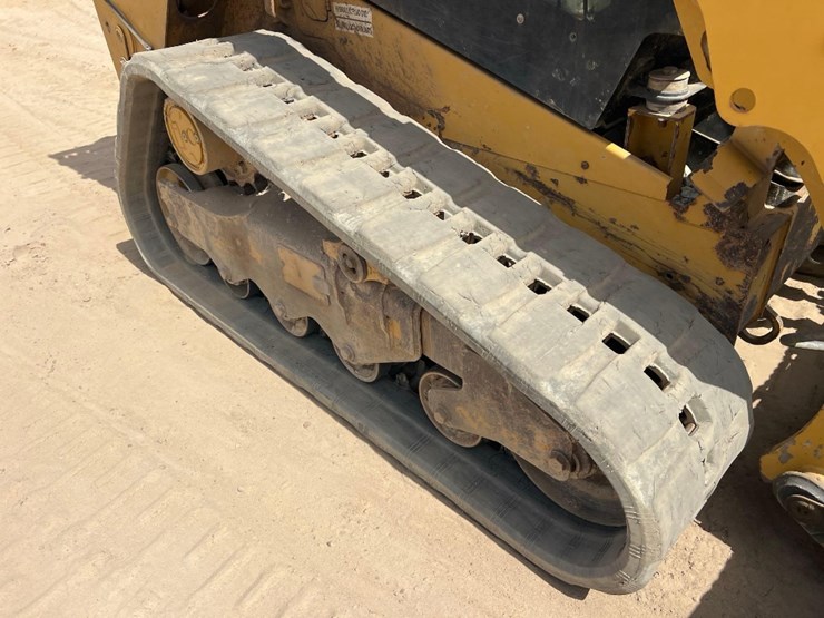 caterpillar-259d-image-12