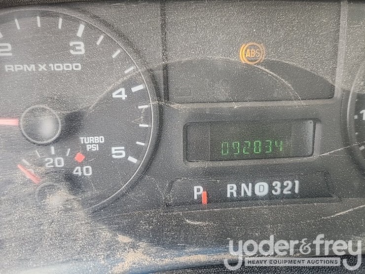 2005-ford-f450-image-37