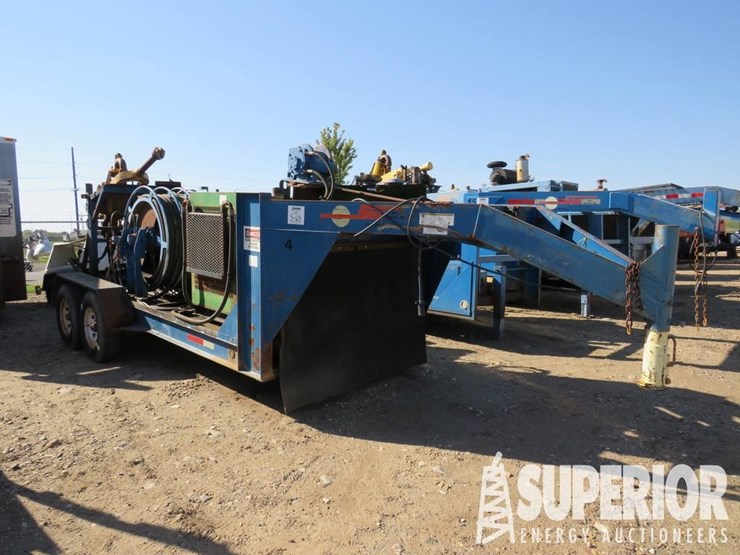 2006-john-deere-b-image-3