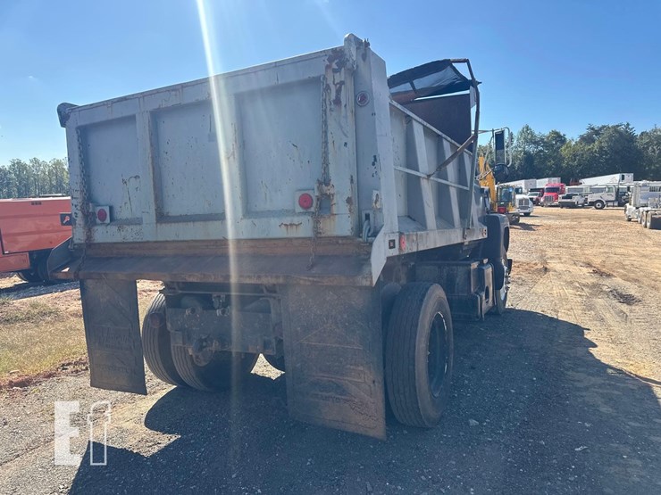 ford-8000-image-4