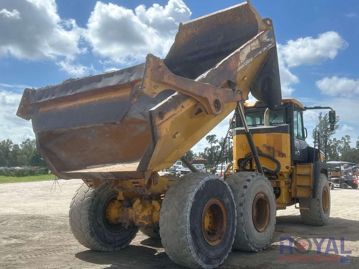 2018-john-deere-260e-25-ton-articulated-off-road-t/a-dump-truck-image-4