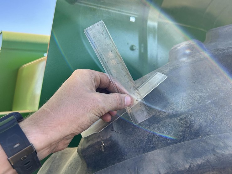 john-deere-8450-image-27