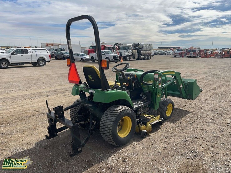 john-deere-2305-image-4
