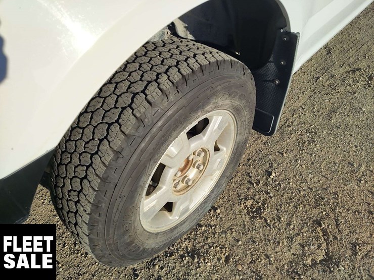 2019-ford-f150-image-24