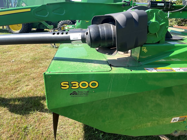 john-deere-s300-image-5