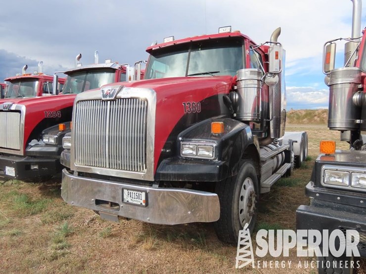 2013-western-star-4900-image-1