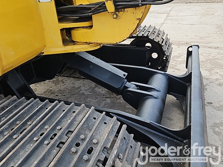 2014-komatsu-pc80mr-3-image-14