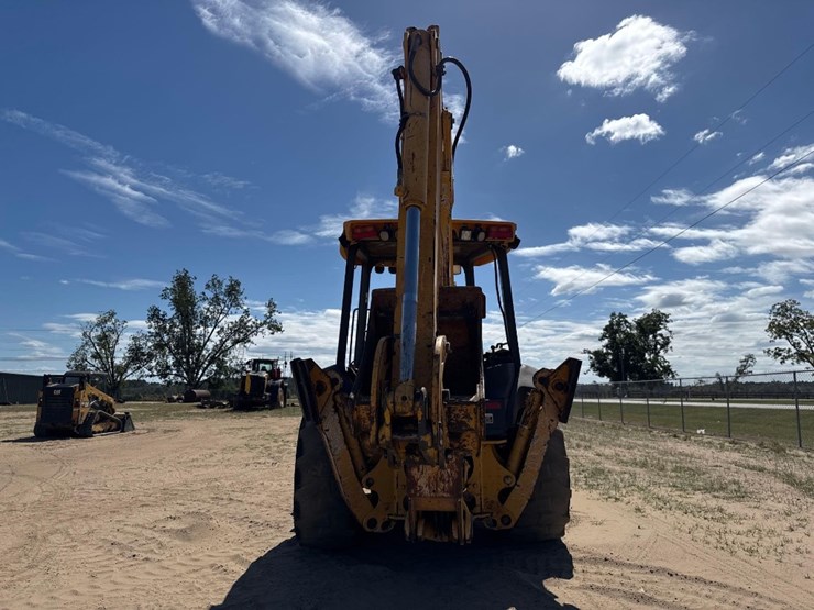 2006-deere-310sg-image-7