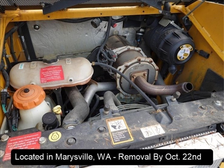2016-deere-317g-image-25