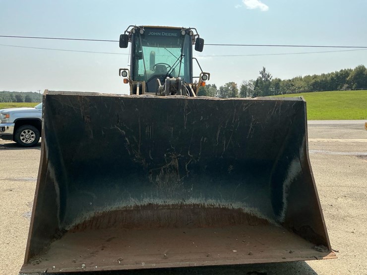 2018-deere-524k-image-9