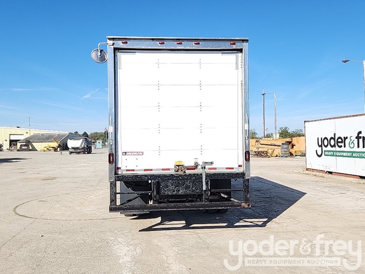 2019-ford-f450-image-4