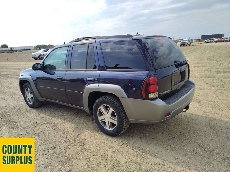 2009-chevrolet-trailblazer-image-3