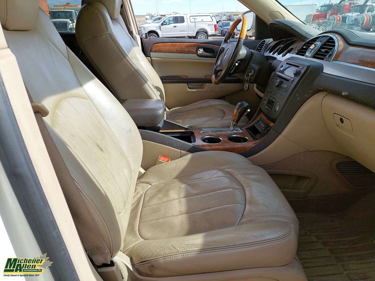 2009-buick-enclave-cxl-image-13