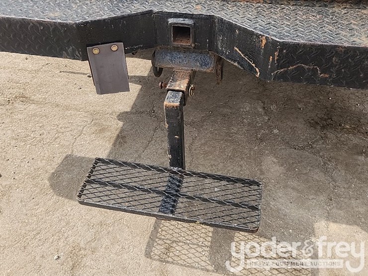 2005-ford-f550-image-21