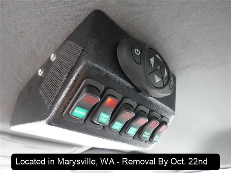 2014-ford-f550-image-17
