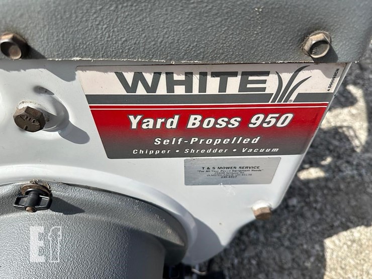 white-yard-boss-950-chipper/-vac-136-image-9
