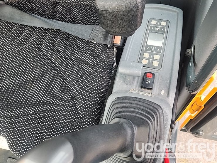 2023-hyundai-hx85a-image-26