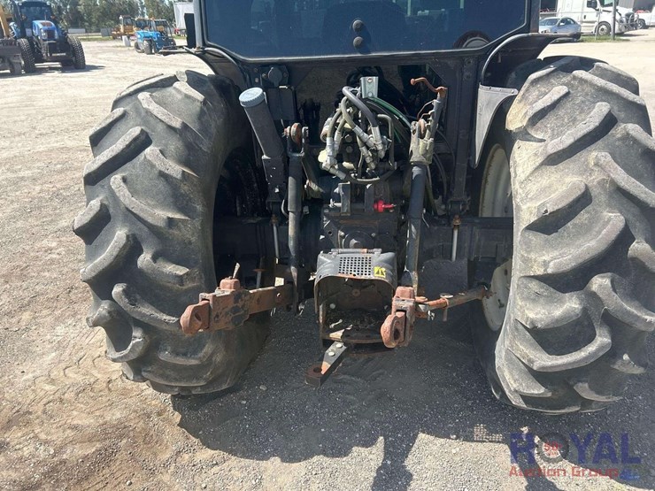 new-holland-7500-image-24