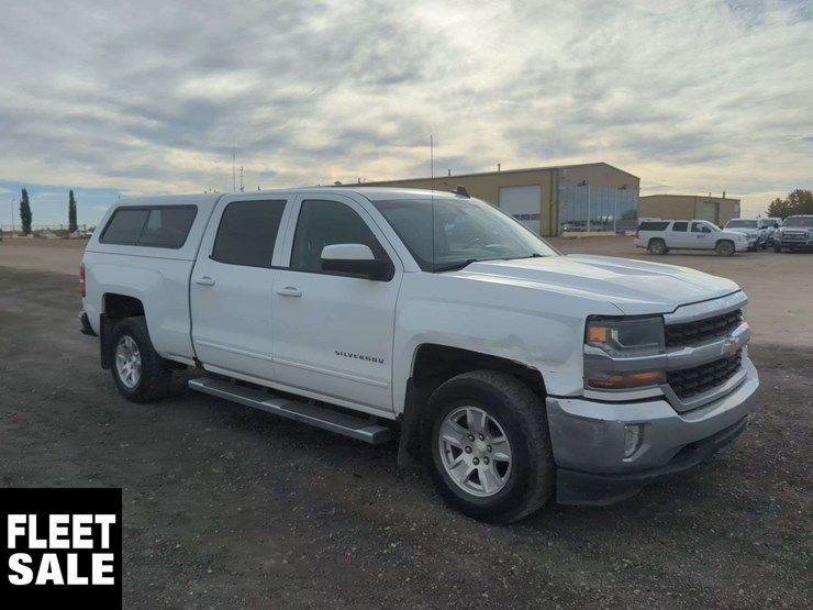 2017-chevrolet-silverado-1500-image-2