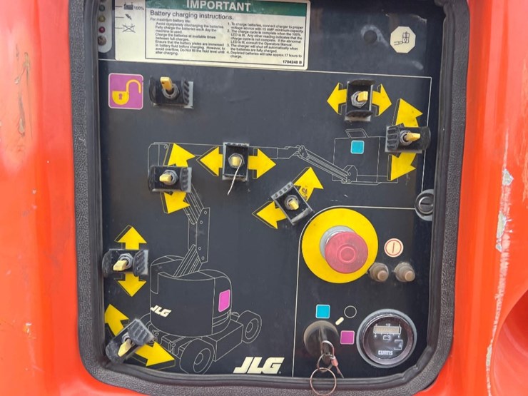 jlg-e300aj-image-21